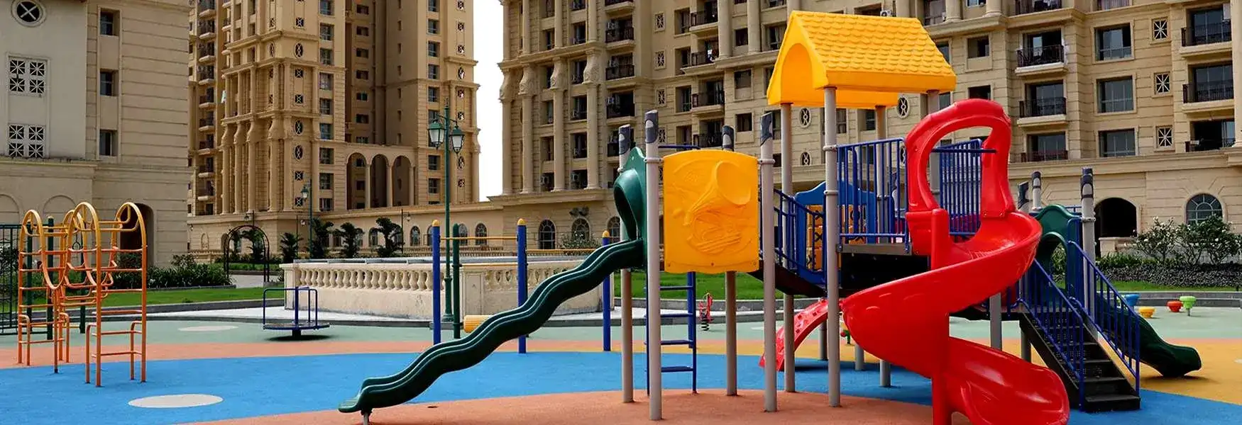 Opus Ghodbunder Road Amenities